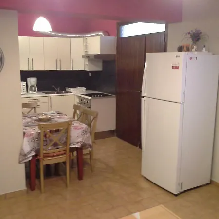 Beachfront For 4, Kalifteri Beach, Άφησσος