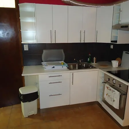 Дом отдыха Beachfront For 4, Kalifteri Beach, *
